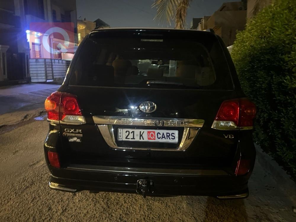 تويوتا لاندكروزر